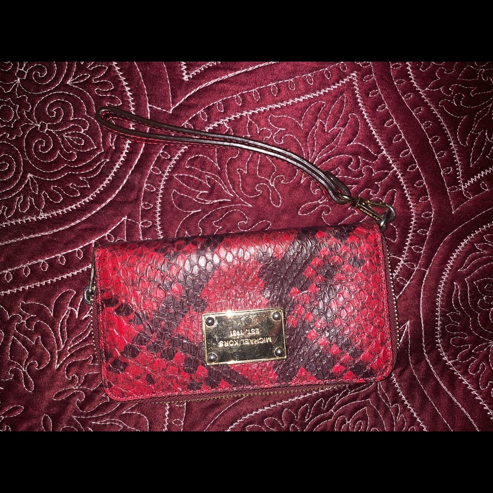 Michael Kors wallet